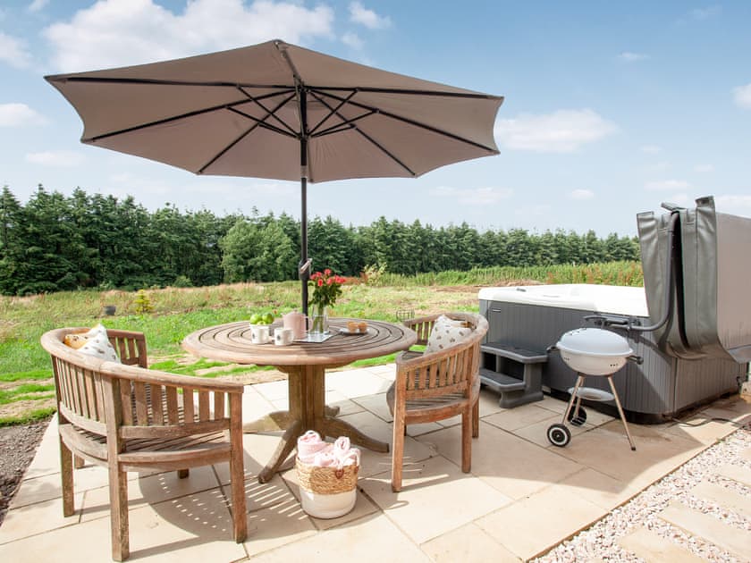 Outdoor area | Hog End - Old Highwood, Dunkeswell