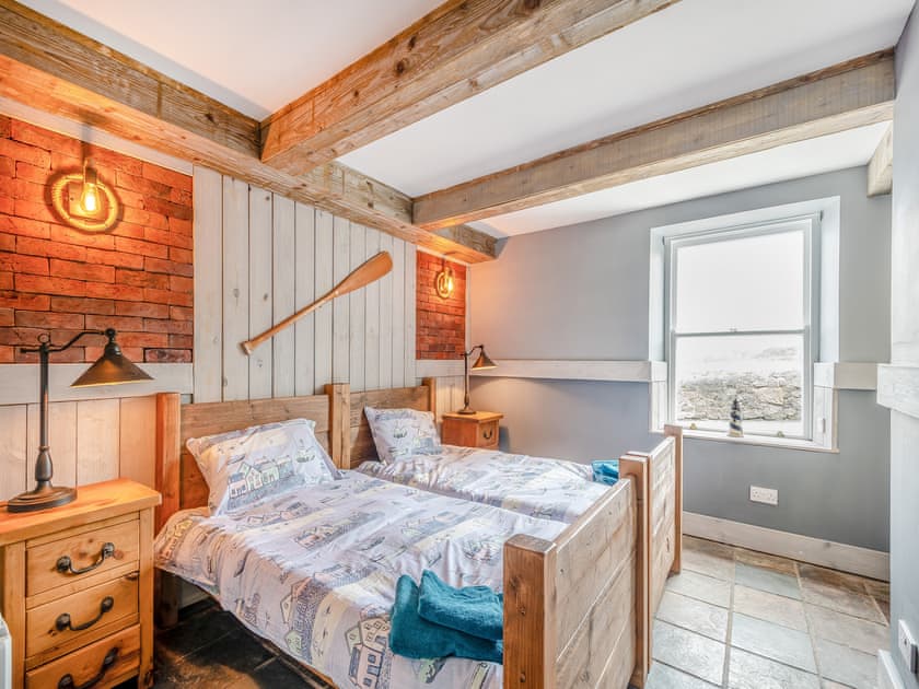 Twin bedroom | The Harbour Nook - Harbour Cottages, Dunure, near Ayr