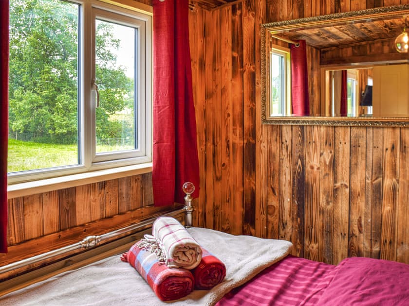 Double bedroom | Beverley’s Hideaway - Oakenclough House, Oakenclough