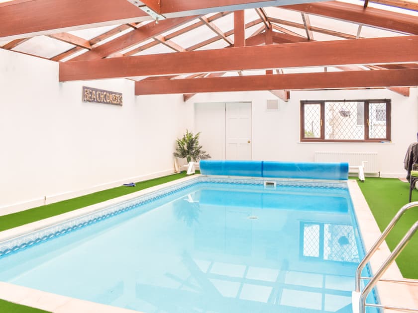 Swimming pool | Puffin Cottage, Amble