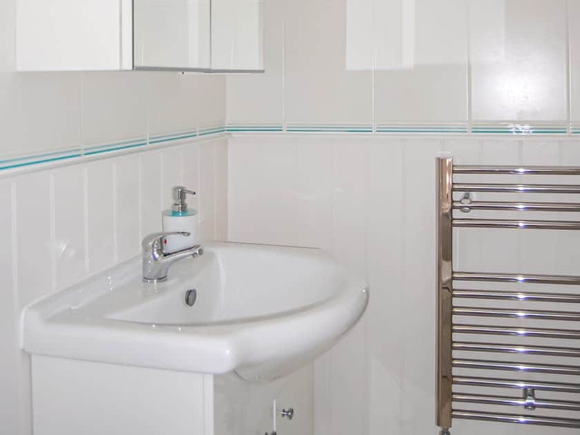 Bathroom | Coastguards, Ventnor