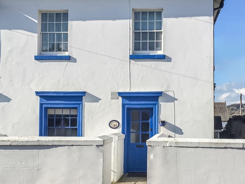 Exterior | Coastguards, Ventnor