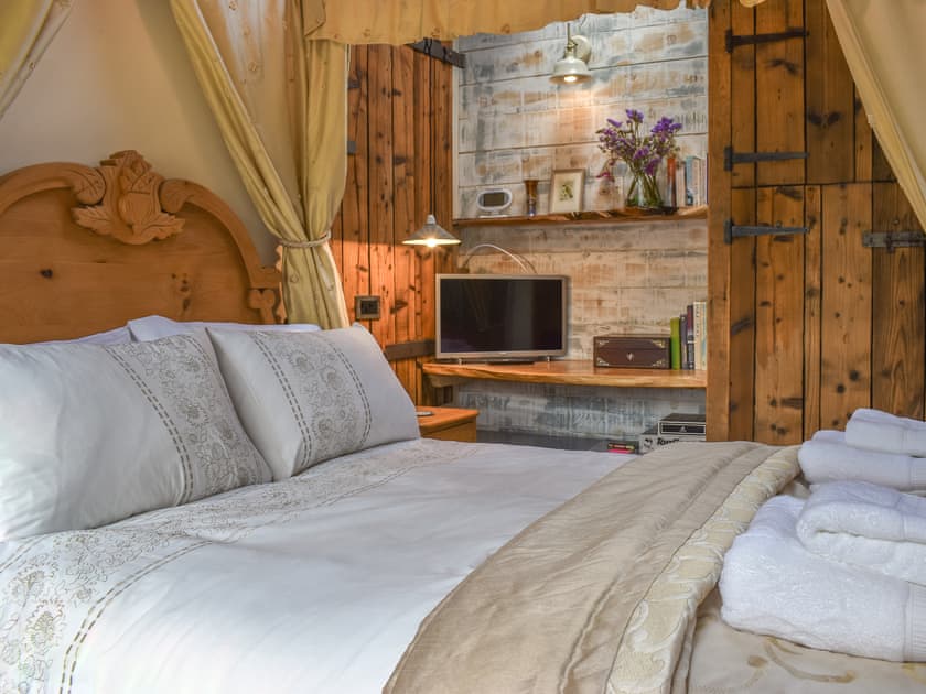 Double bedroom | Little Penquite, Landrake, near Saltash