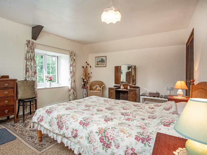 Double bedroom | Clover Cottage - East Hook Holiday Cottages, Okehampton