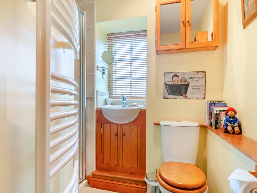 Shower room | Maple Cottage, Slingsby, near Malton