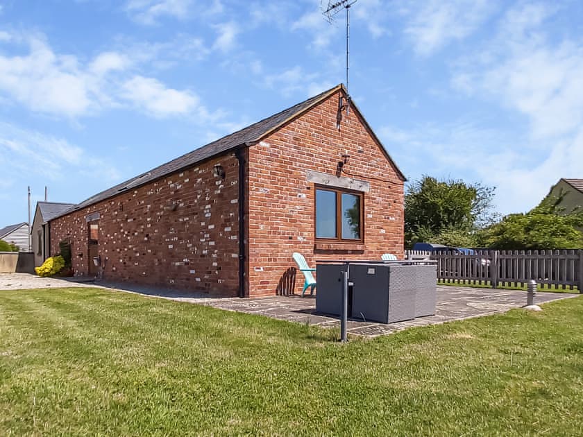 Fantastic holiday home | Blackberry Barn - Middle Huntingford Barns, Charfield, near Wotton-under-Edge