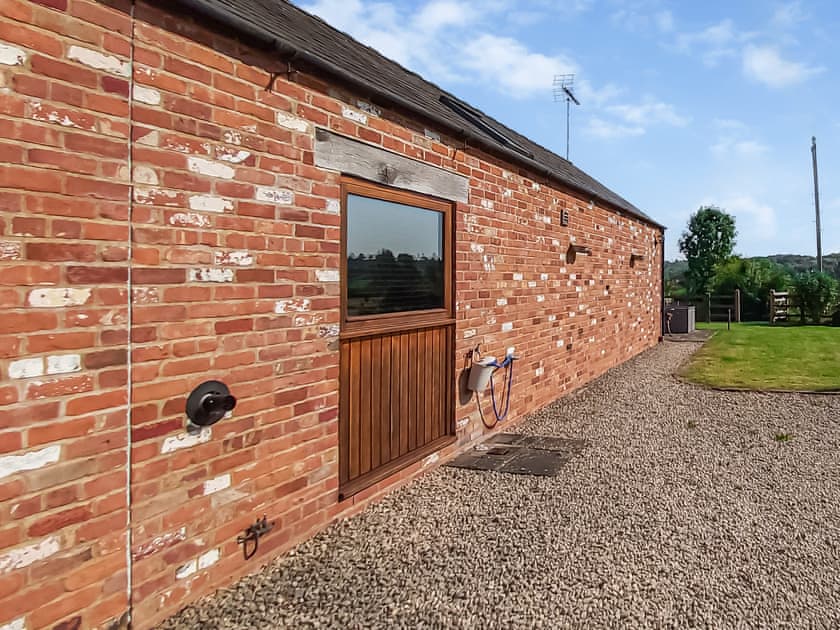 Fantastic holiday home | Blackberry Barn - Middle Huntingford Barns, Charfield, near Wotton-under-Edge