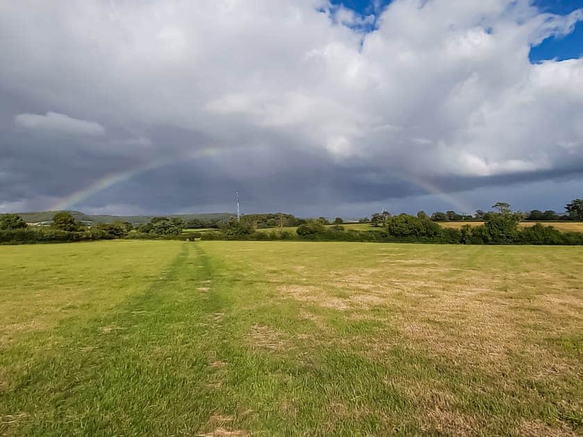 Surrounding area | Blackberry Barn - Middle Huntingford Barns, Charfield, near Wotton-under-Edge