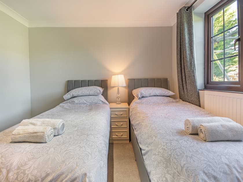 Twin bedroom | Hwylfa Ddafydd, Llysfaen, near Colwyn Bay