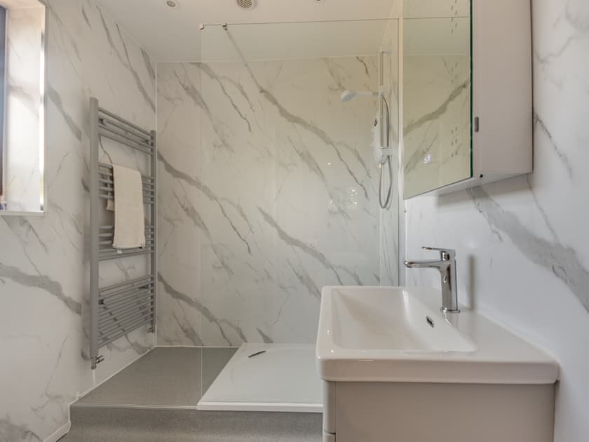 Bathroom | Hwylfa Ddafydd, Llysfaen, near Colwyn Bay