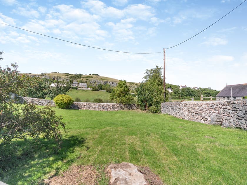 Garden | Hwylfa Ddafydd, Llysfaen, near Colwyn Bay