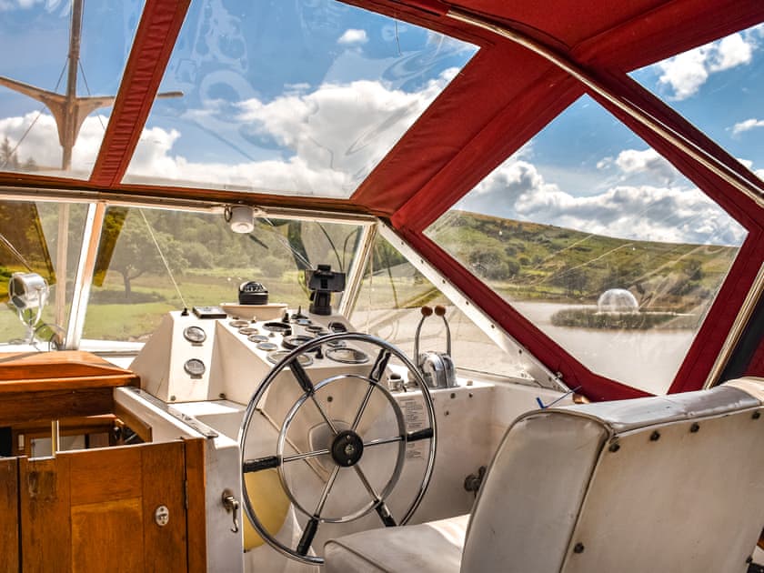 Interior | The Rose - Coynant Farm, Felindre, near Swansea 