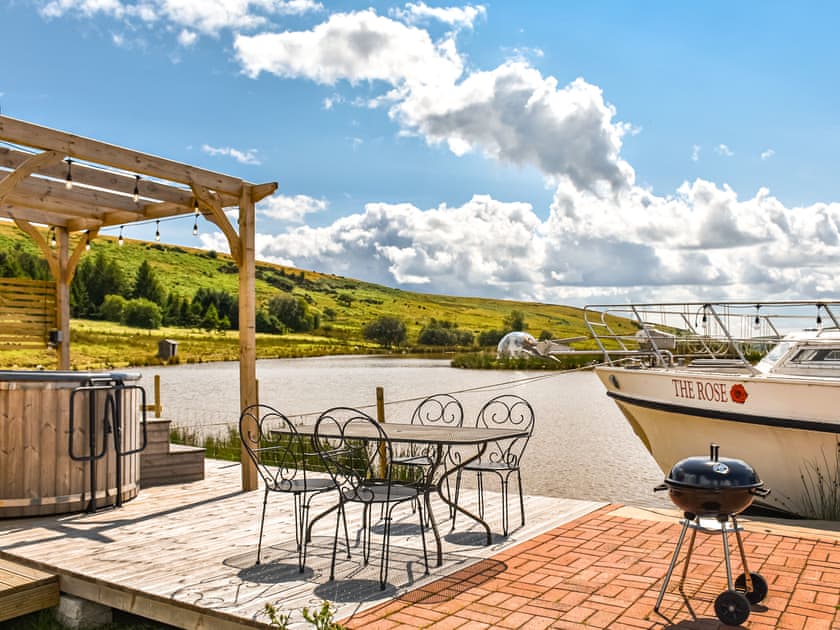 Exterior | The Rose - Coynant Farm, Felindre, near Swansea 