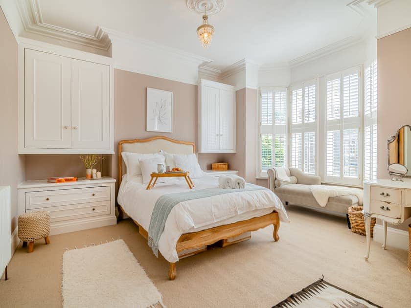 Double bedroom | Pierside Coastal Retreat, Clevedon