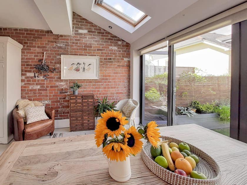 Sitting room | Pierside Coastal Retreat, Clevedon
