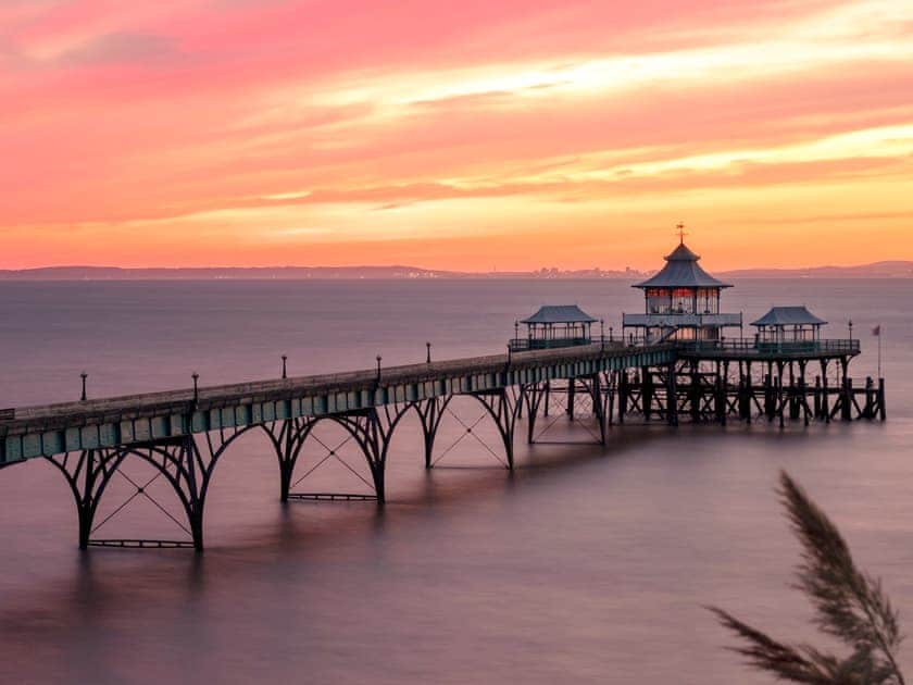 Just a stone’s throw away from the historic Clevedon Pier. | Pierside Coastal Retreat, Clevedon