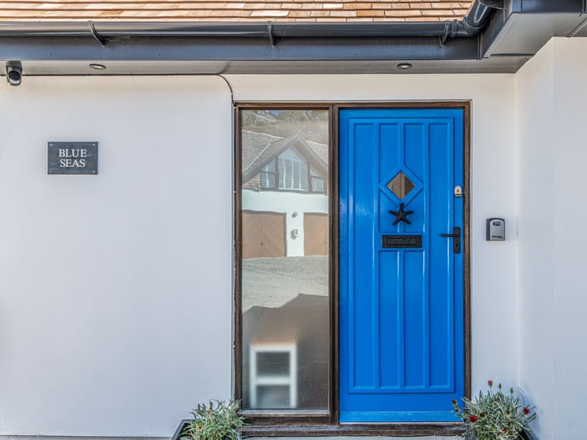 Exterior | Blue Seas, Mawgan Porth