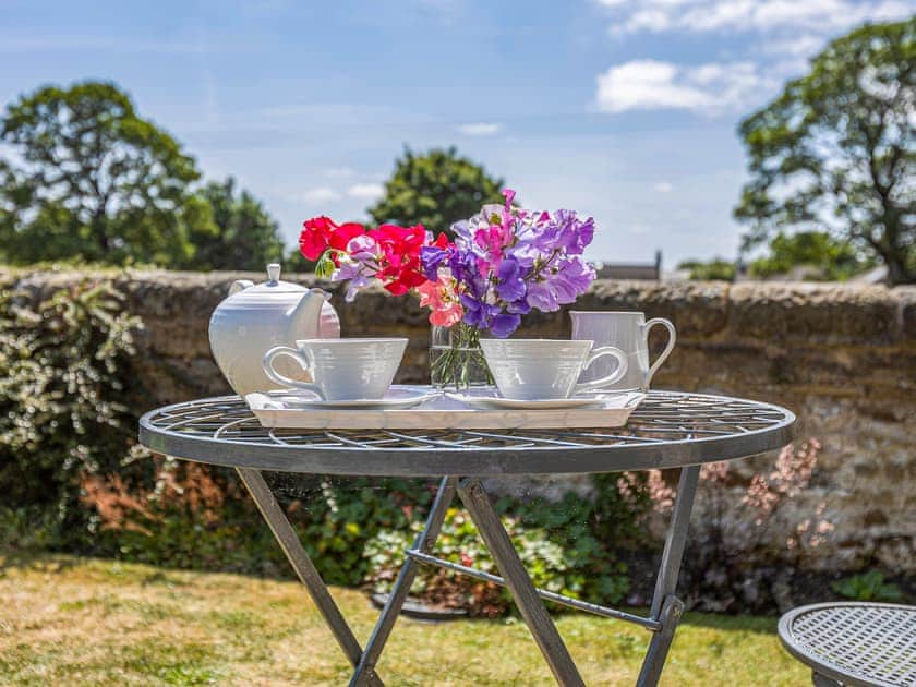 Sitting-out-area | River View Cottage, Gargrave, near Skipton