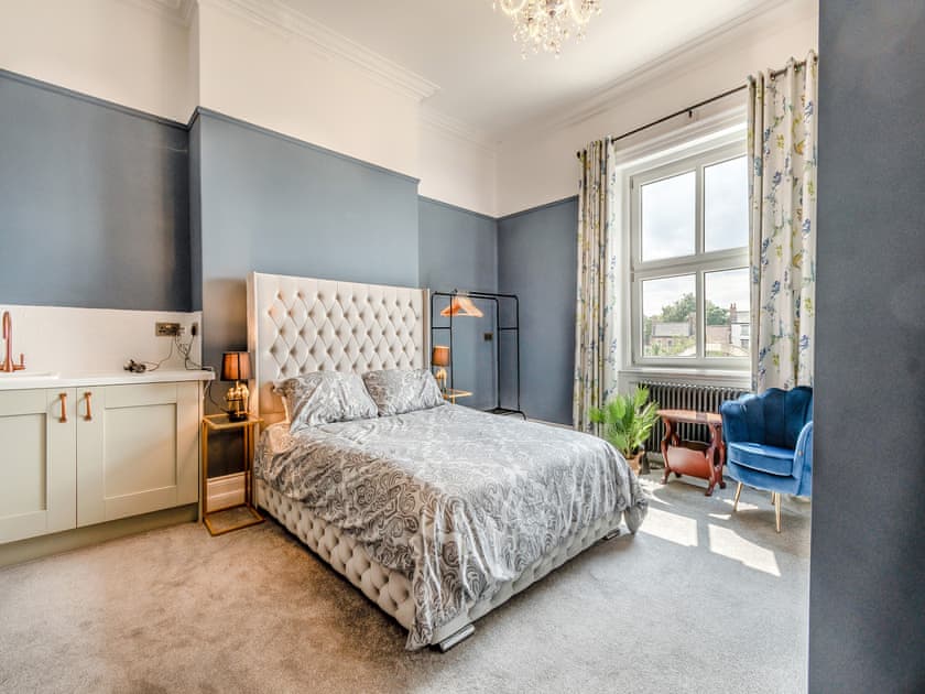 Double bedroom | Temperance House, Selby