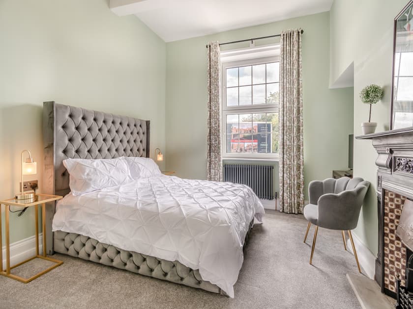 Double bedroom | Temperance House, Selby