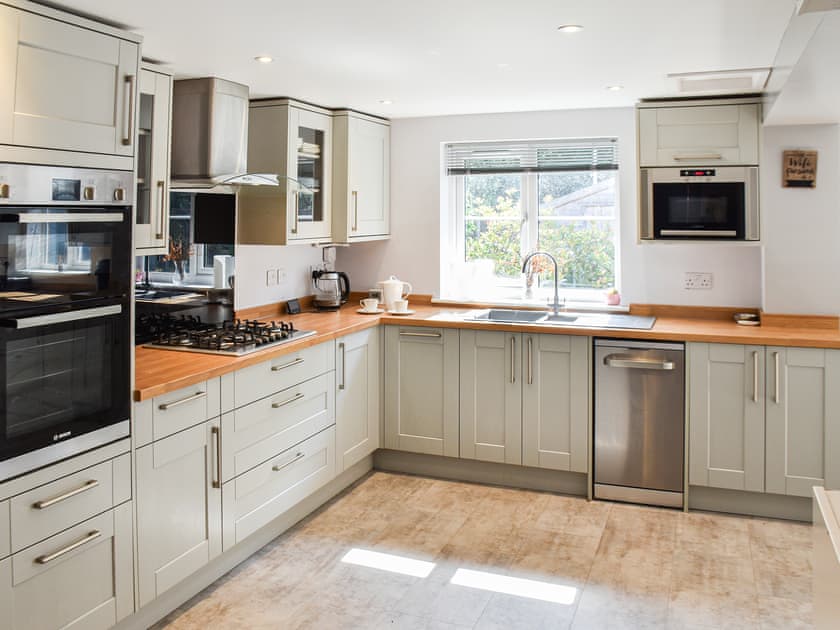 Kitchen | Beach Bungalow, Gorleston-on-Sea