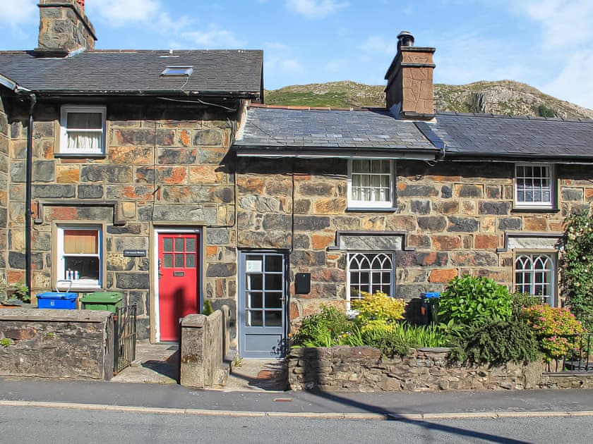 Exterior | Riverside Cottage, Beddgelert