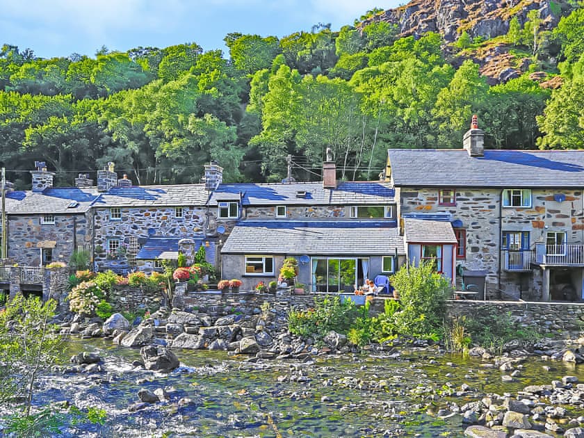 Exterior | Riverside Cottage, Beddgelert