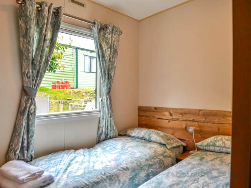 Twin bedroom | The Beachcomber, Kippford, near Sandyhills