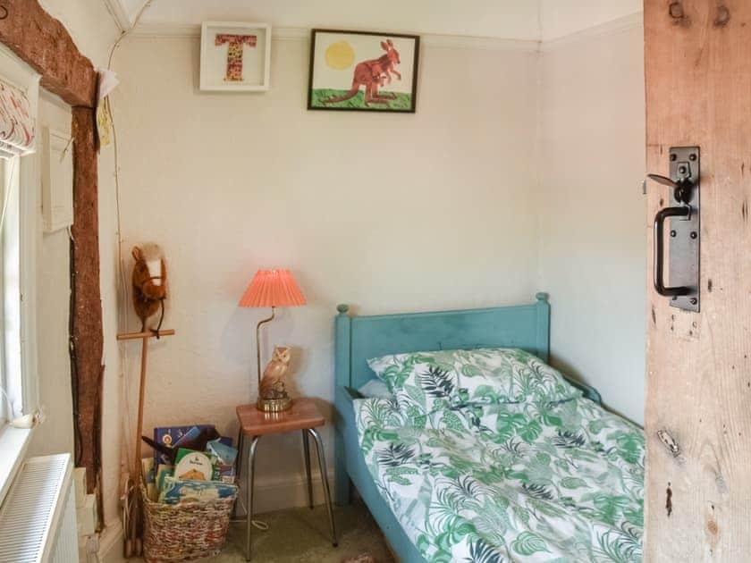 Single bedroom | Grove Cottage, Denham