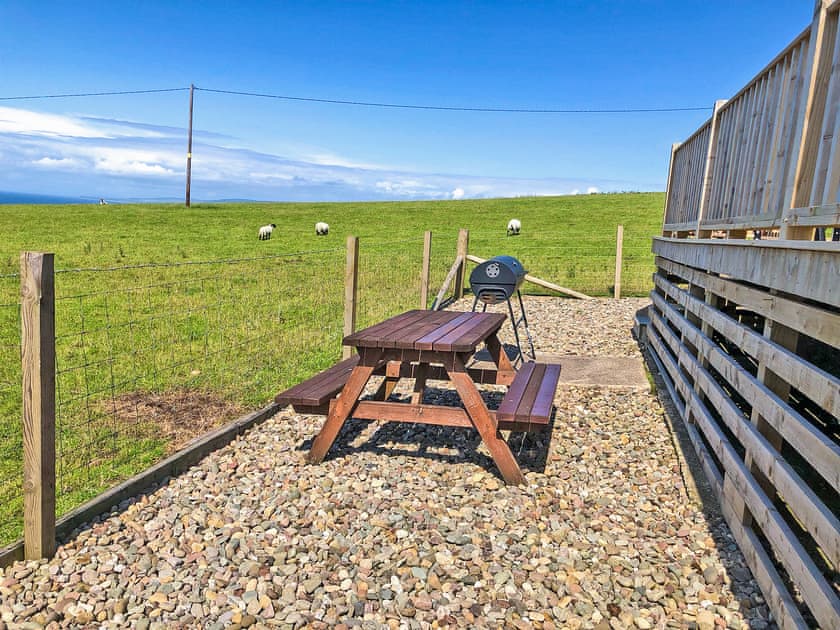 Sitting-out-area | Ballygroggan Bungalow - Ballygroggan Farm, Machrihanish, near Campbeltown
