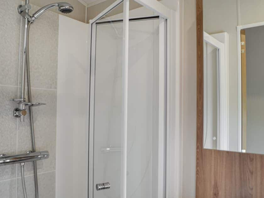 Shower room | Beeches Bay - Bonnie Escapes, Southerness