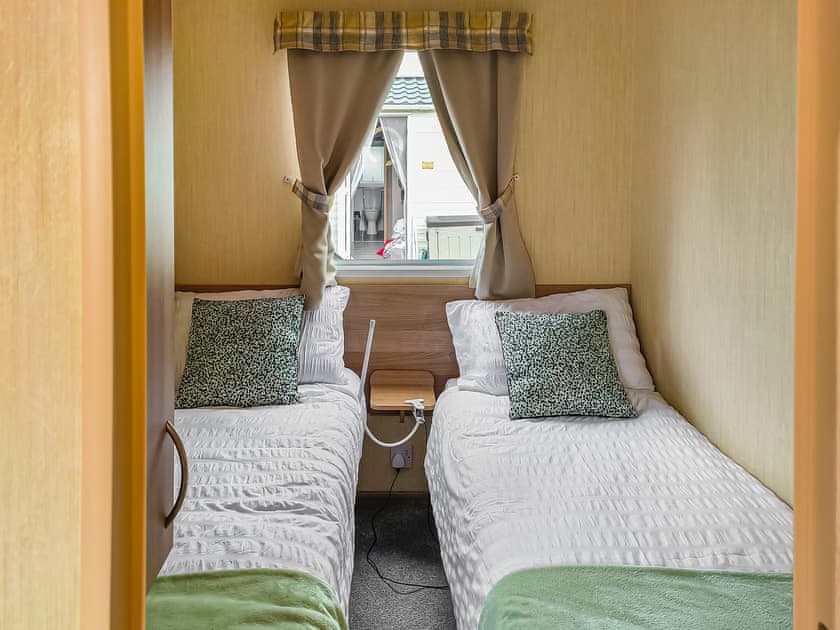 Twin bedroom | The Meadows, Wemyss Bay