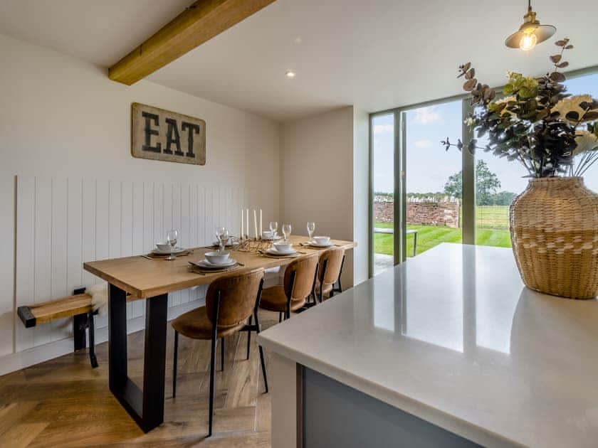 Kitchen/diner | The Granary - Betton Alkmere Farm, Betton Strange, near Shrewsbury