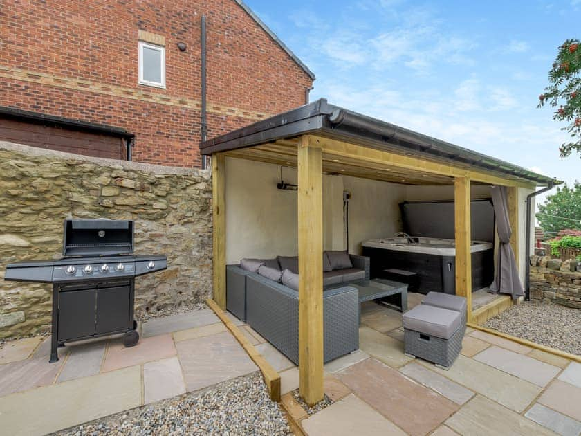 Outdoor area | South View, Consett