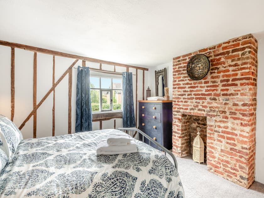 Double bedroom | Meadowland, Wickham Skeith, near Eye