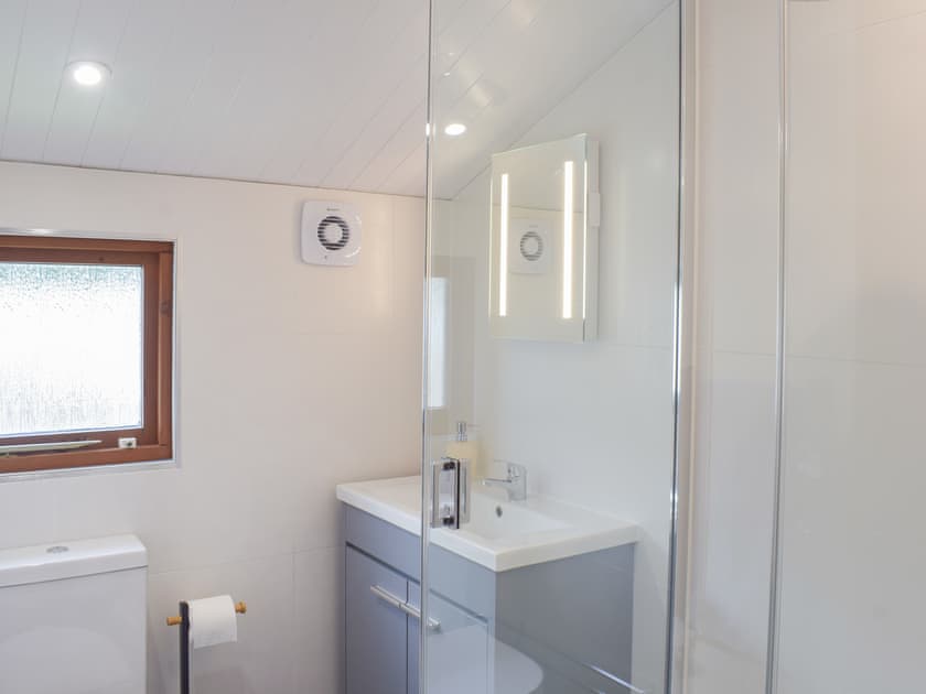 Shower room | Woodlands Lodge, Ballantrae
