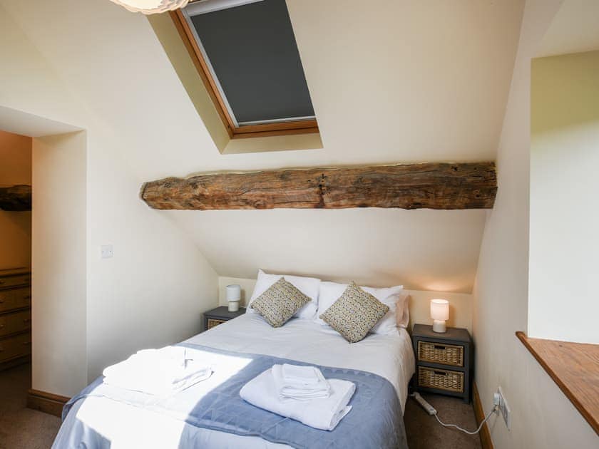 Double bedroom | Y Dderwen, Penybontfawr