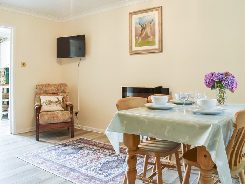 Living room/dining room | Woodlander, Dorchester