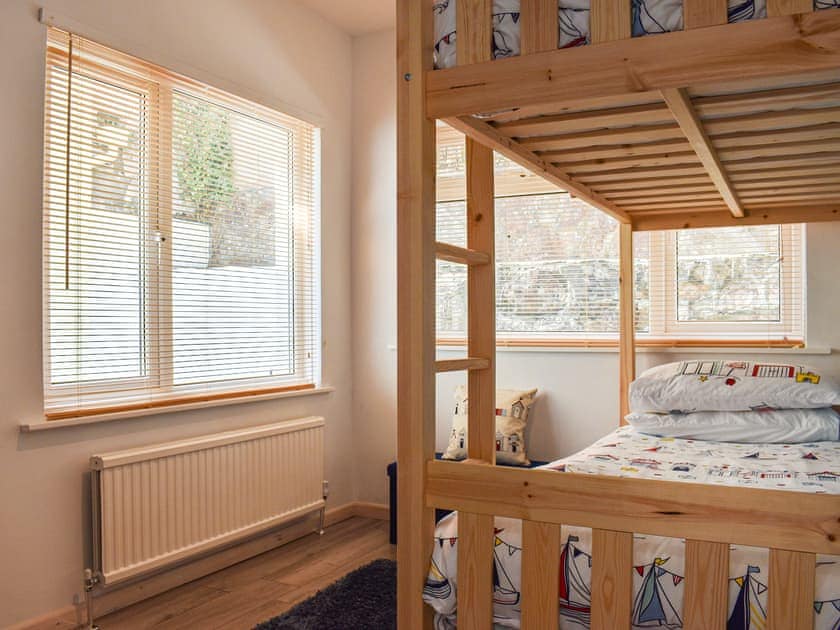 Bunk bedroom | The Dawn, Looe