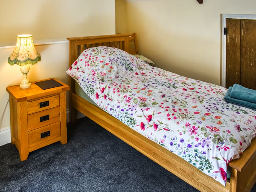Single bedroom | Carnlussack Cottage, Troon, near Camborne