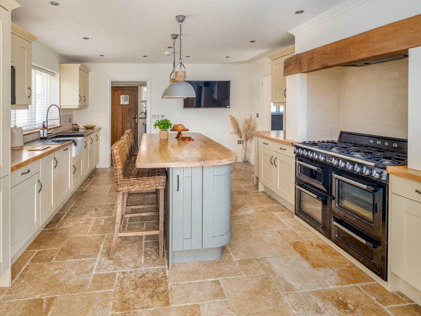 Kitchen | The Retreat, Llangoedmor