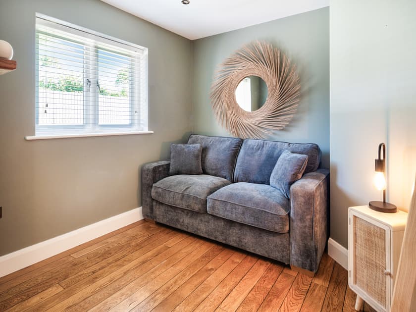 Twin bedroom | The Retreat, Llangoedmor