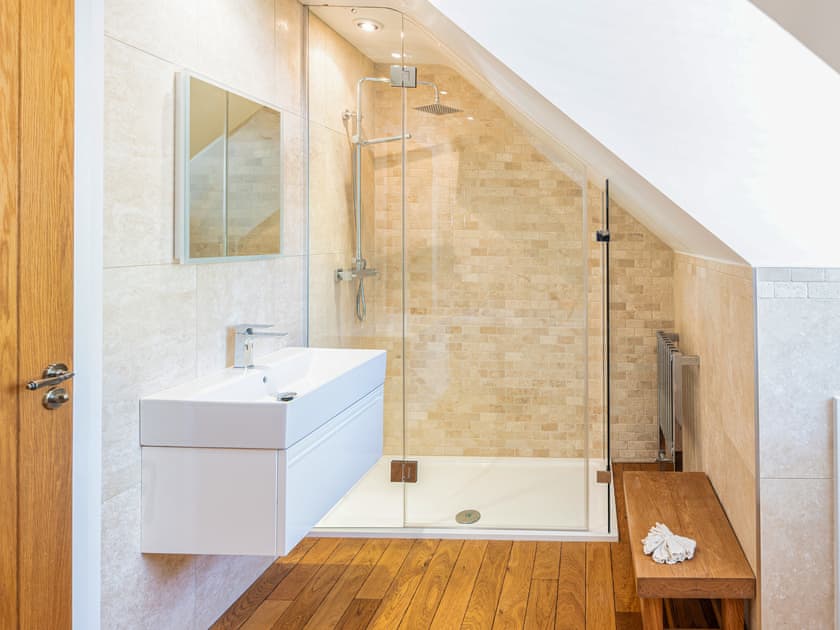 Bathroom | The Retreat, Llangoedmor