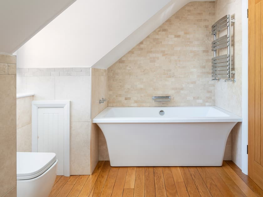 Bathroom | The Retreat, Llangoedmor