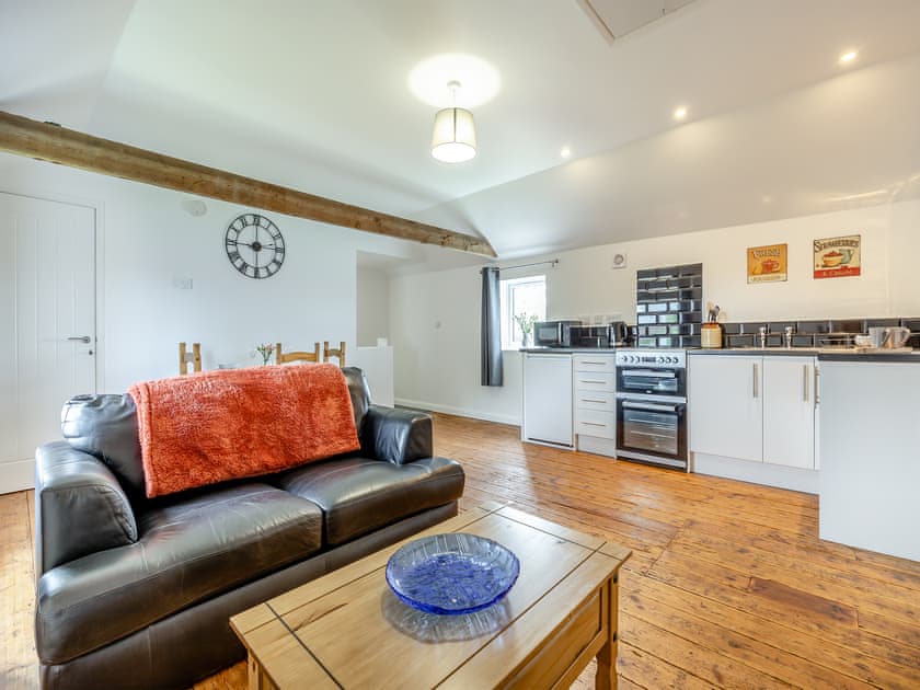 Open plan living space | The Coach House, Stickney, near Boston