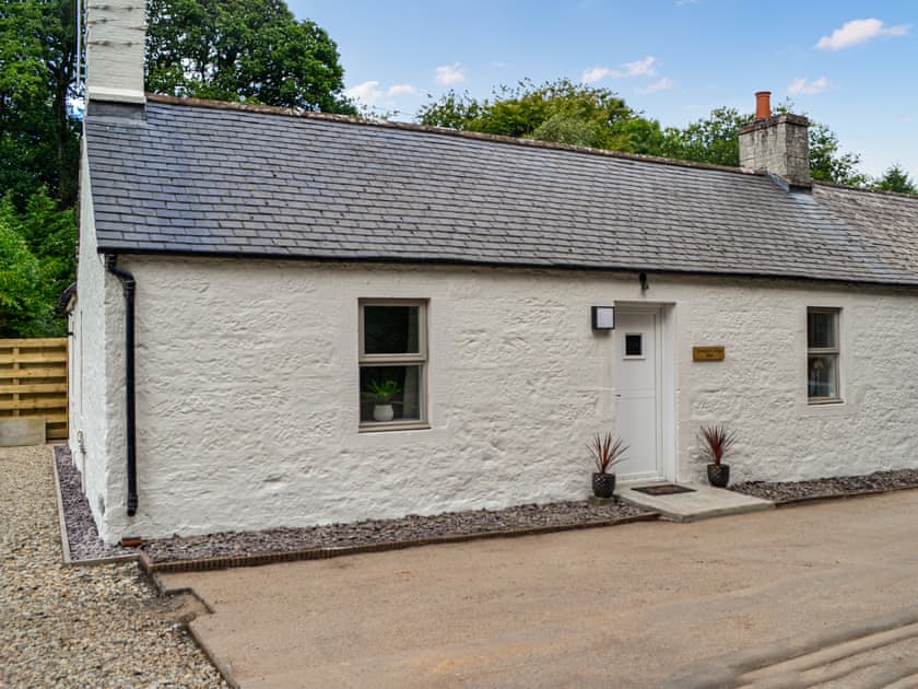 Exterior | Terraughtie Cottage West - Terraughtie Farm Cottages, Dumfries