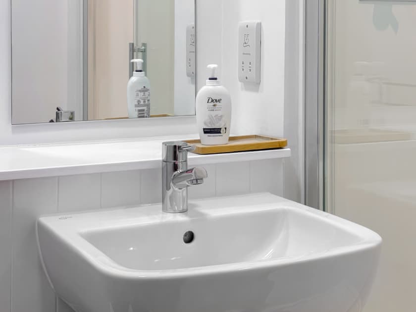 Bathroom | Home Choi, Culloden, near Inverness
