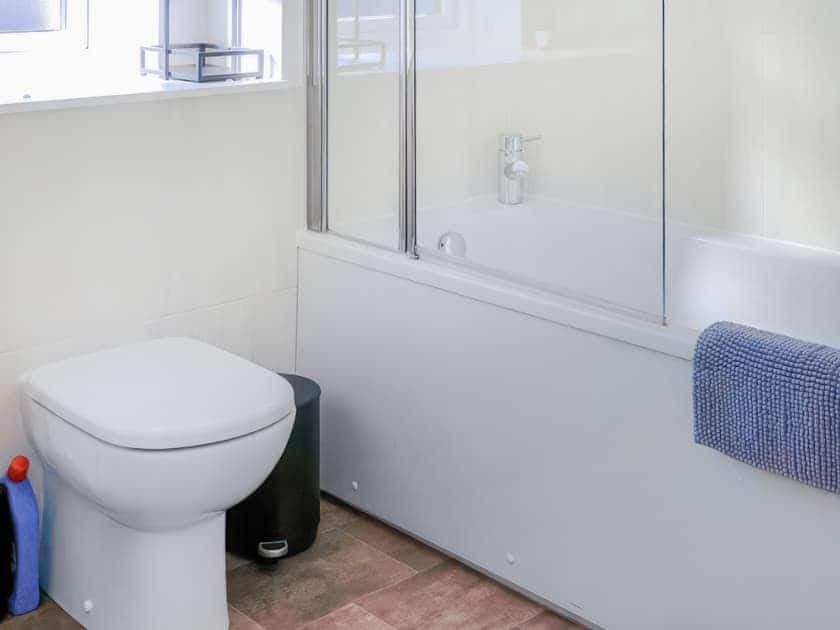 Bathroom | Home Choi, Culloden, near Inverness