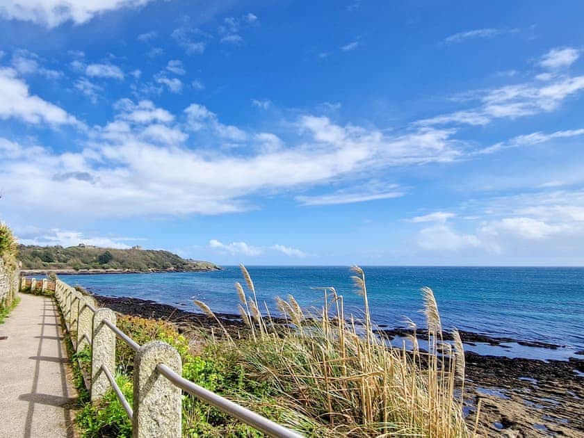 Coastal path, Falmouth seafront  | The Retreat, Falmouth