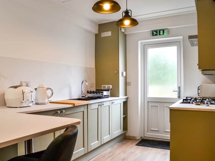 Kitchen | 7 Ladyknowe, Moffat